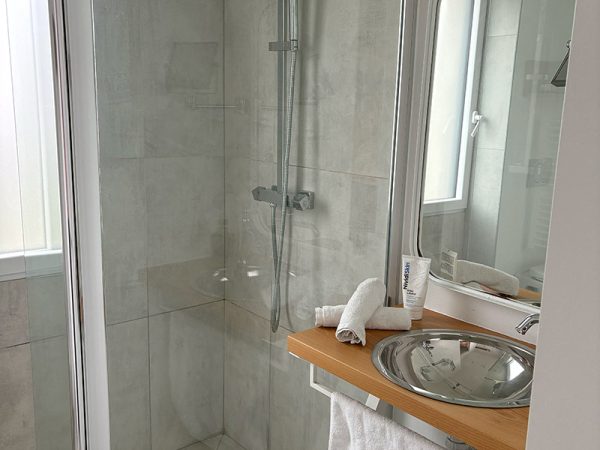 Photo-gouvernail-salle-de-bain-.jpg